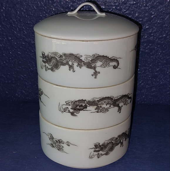 Fukagawa For Tiffany Dragon Sushi Set - Picture 6 of 9